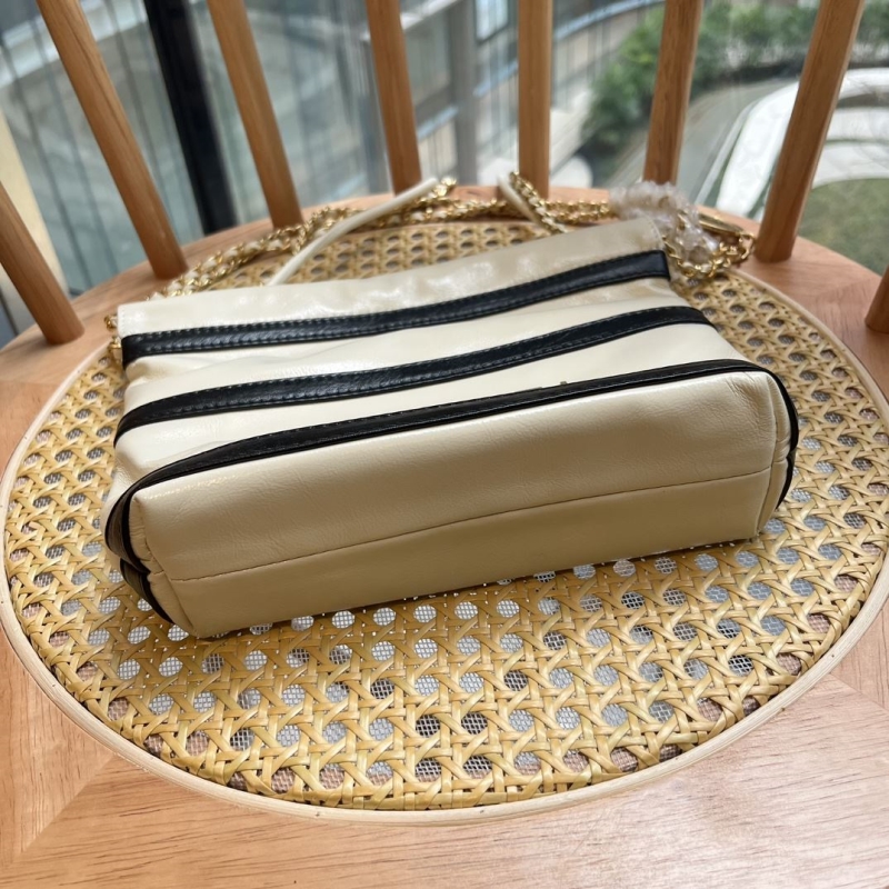 Ch**el hobo 22 bags